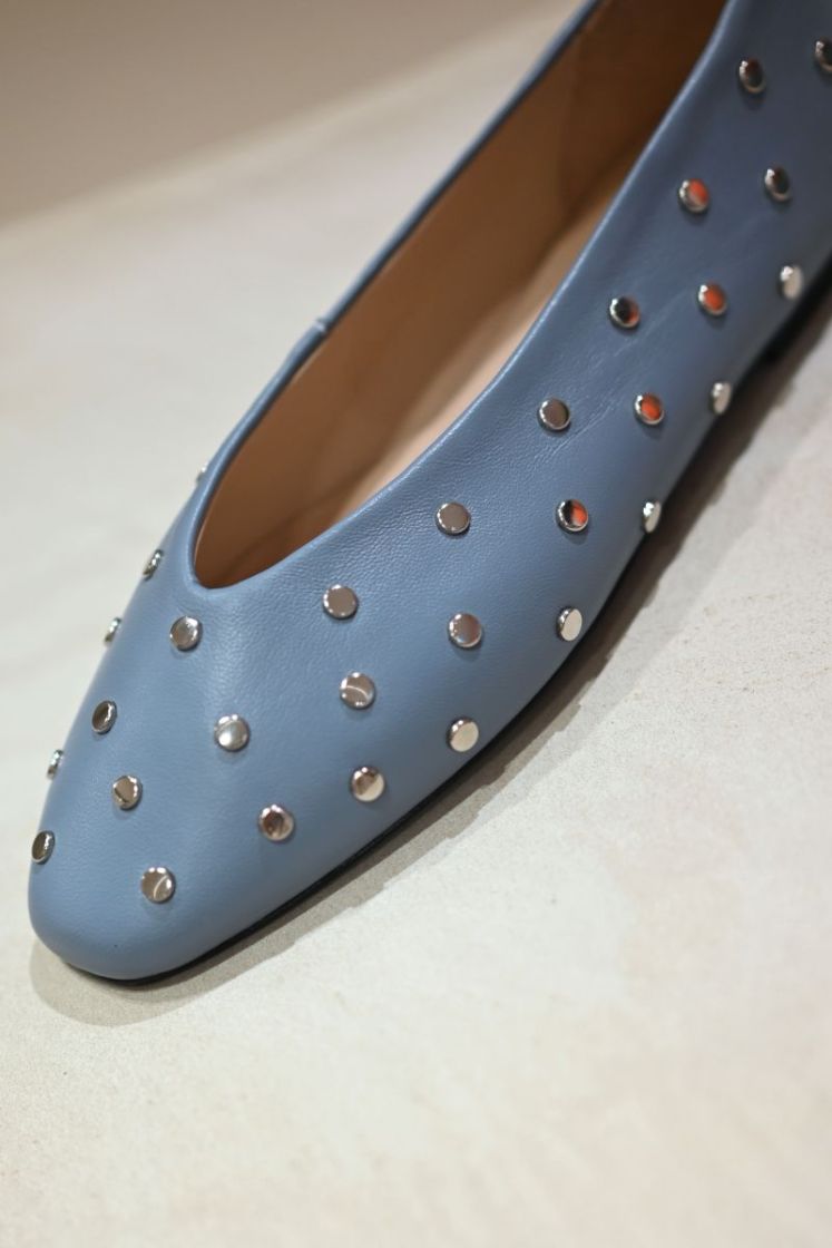  SKY BLUE LEATHE
