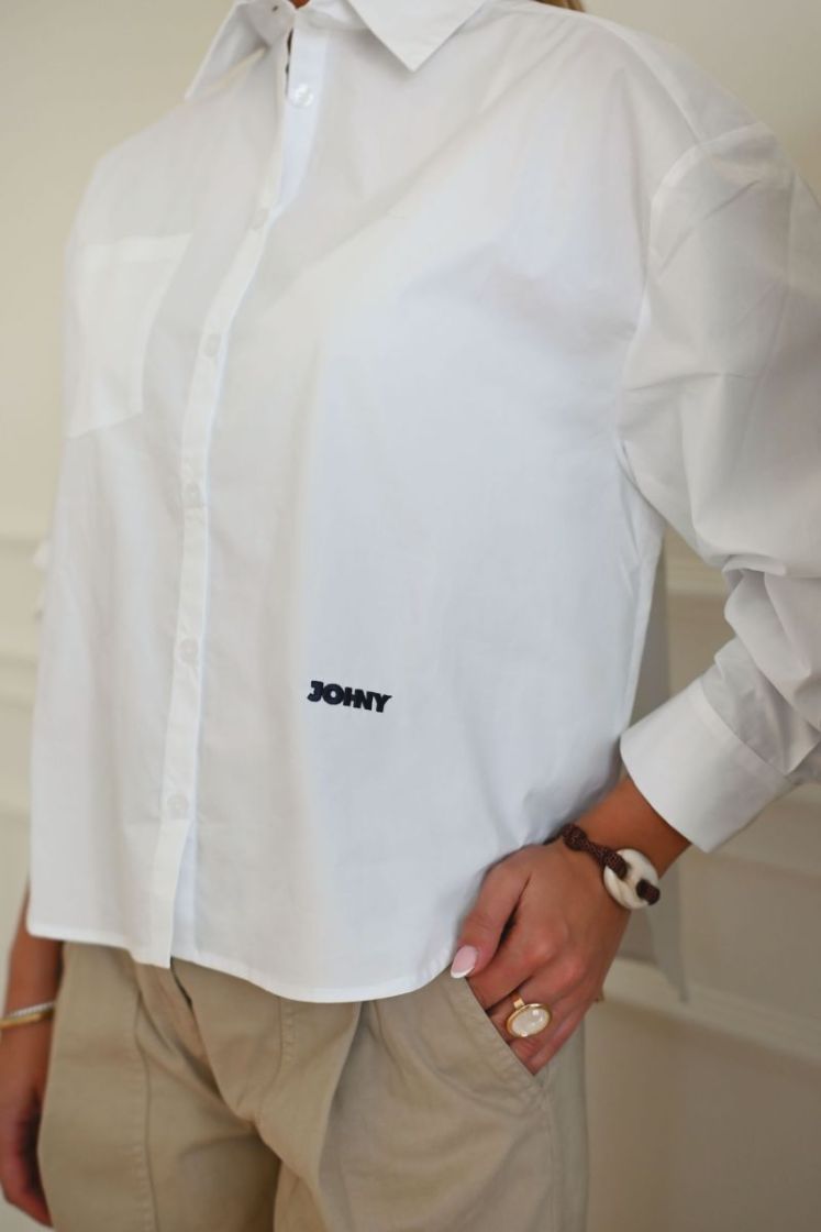  WHITE WIT