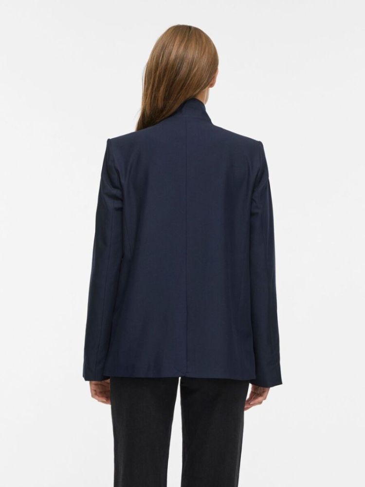  NAVY BLAZER