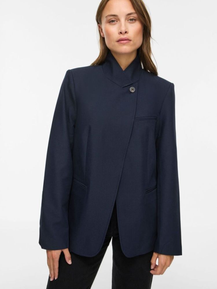  NAVY BLAZER