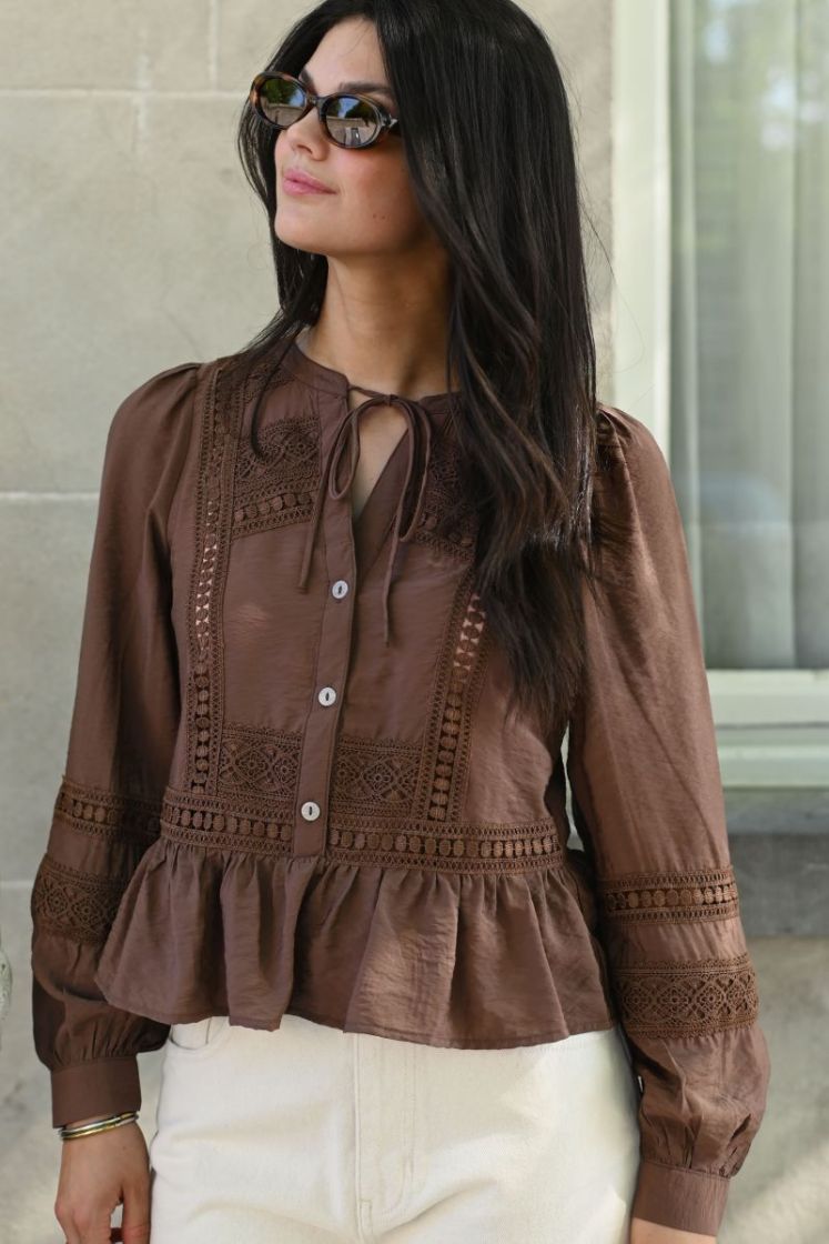  COCOA BROWN