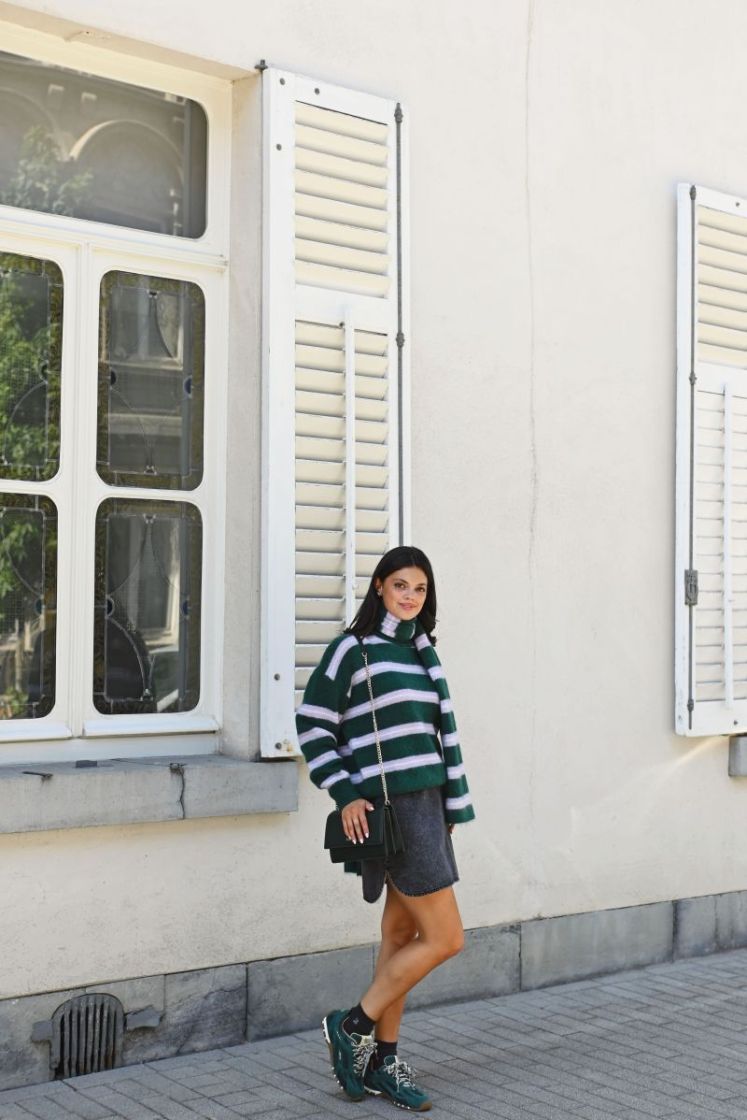  DARK GREEN STRI