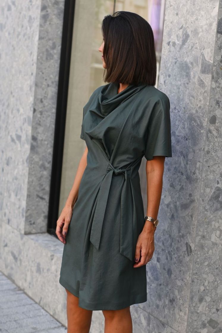 Korte jurk in vegan leather 61 Green