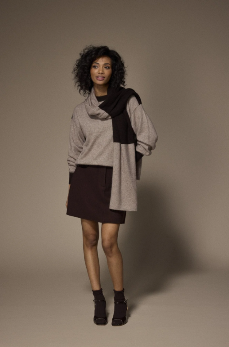  Taupe H17/ Dark