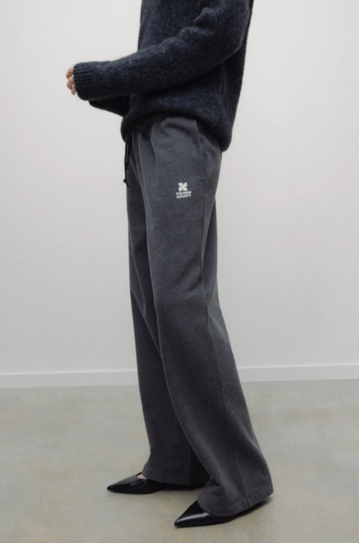TNSLOGO BAS DARK GREY DARK GREY